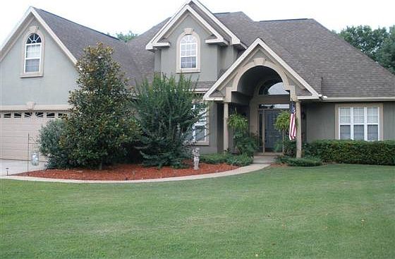 1st image of 307 Twelve Oaks Dr