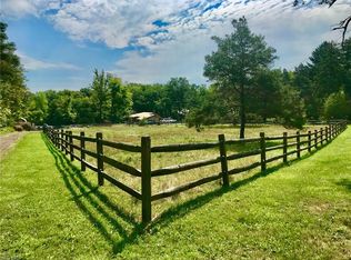 3148 Wiltshire Rd, North Royalton, OH 44133
