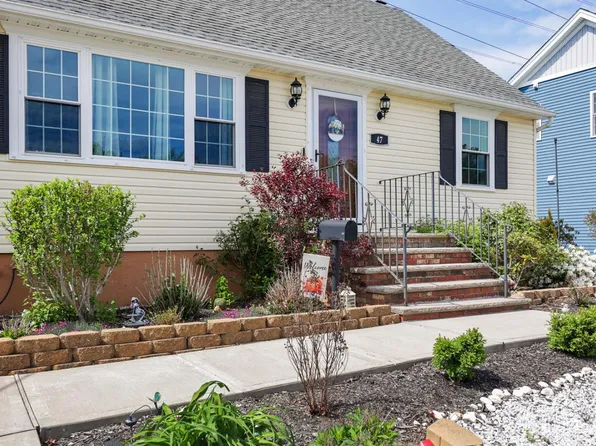 47 Harrison Ave, Milltown, NJ 08850