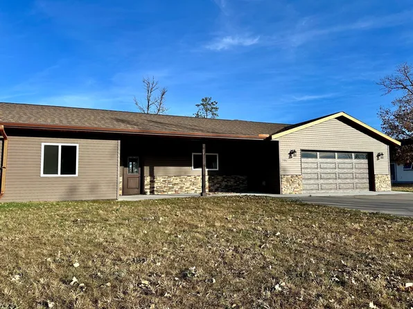 706 Maple Ave, Park Rapids, MN 56470