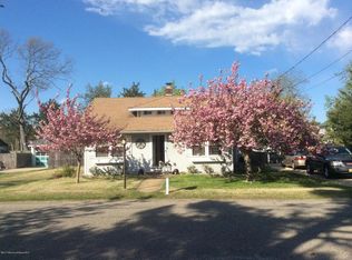 517 Compass Ave, Beachwood, NJ 08722