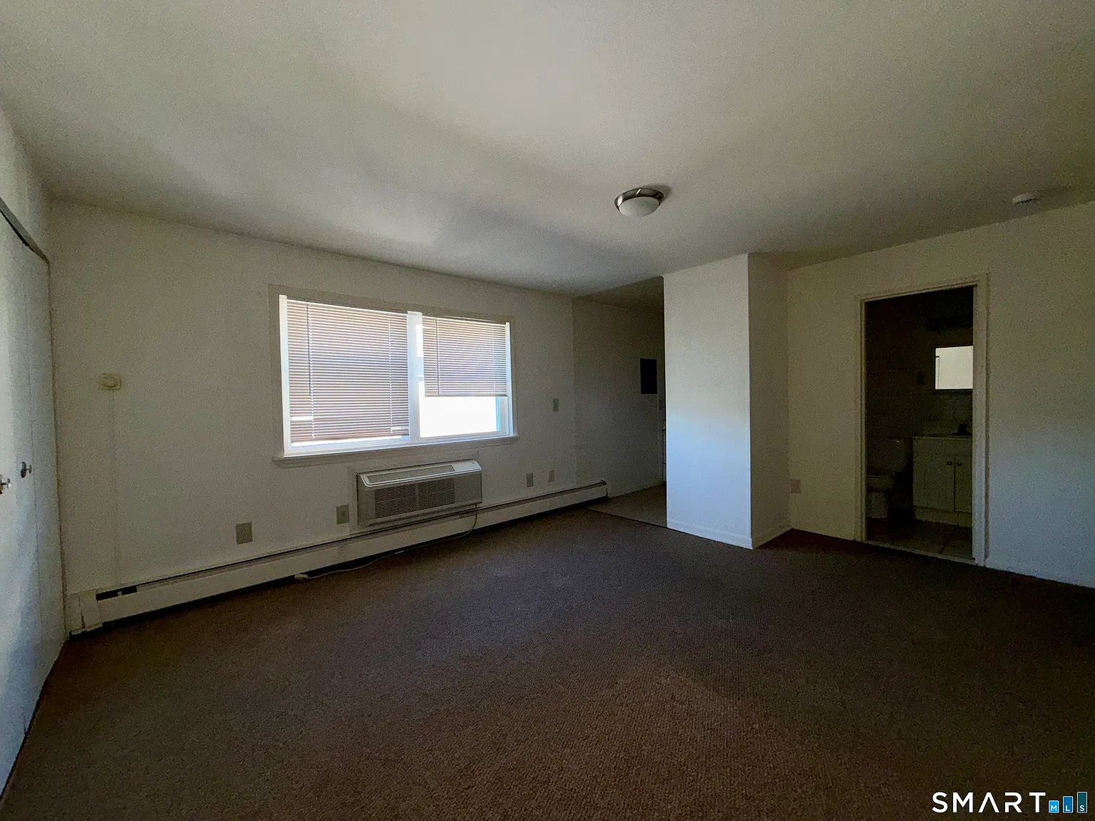 Studio, 1.0 bath, 450 sqft, $1,325 — Photo 3