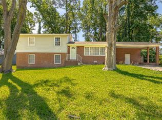 150 Fairway Oaks Dr, Brunswick, GA 31525
