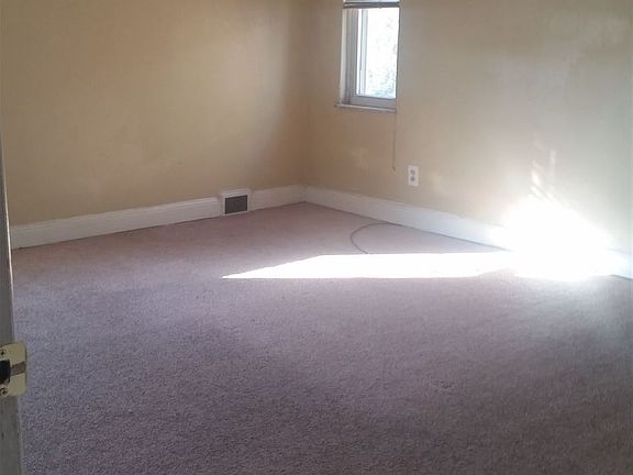 4th image of 18000 San Juan Dr