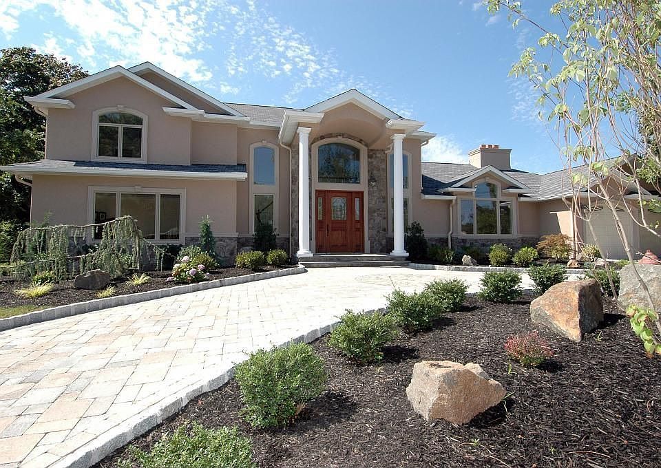 newly Built in 2005