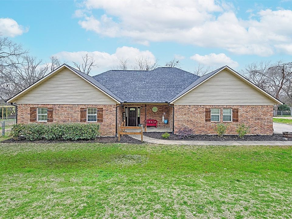 1st image of 8268 Breeland Dr