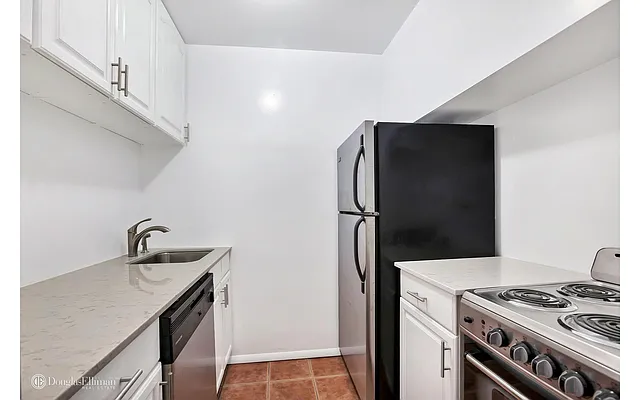 Sold by Douglas Elliman | media 3