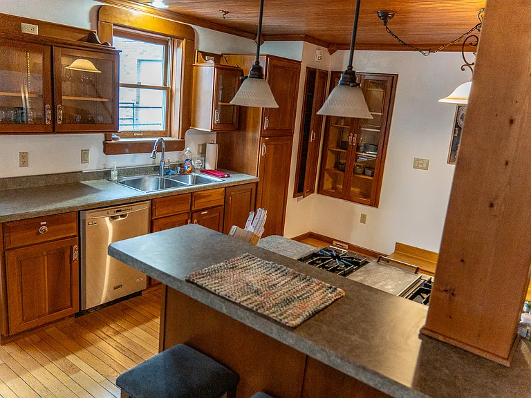 21 Ridge St #1REAR — Photo 9