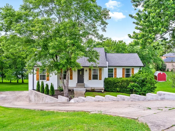 106 Mason Cir, Goodlettsville, TN 37072