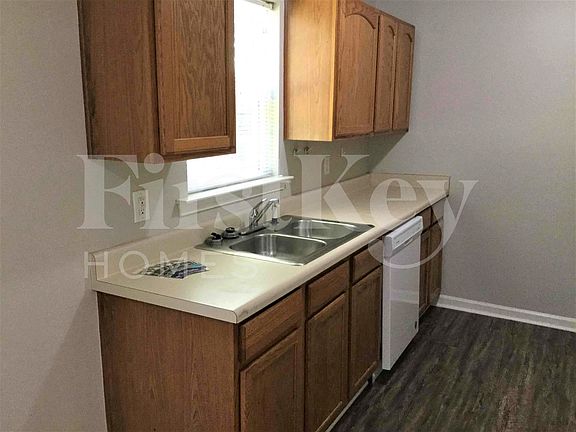 4th image of 9161 Thrash St SW