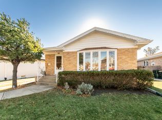 7013 W Main St, Niles, IL 60714