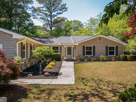 2nd image of 3231 Bunten Rd