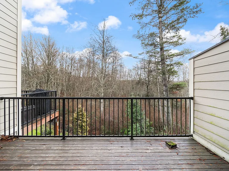 21000 Viking Ave NW — Photo 5