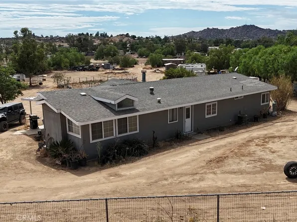 24124 Agate Ln, Homeland, CA 92548