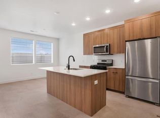 1947 250th S, Hurricane, UT 84737