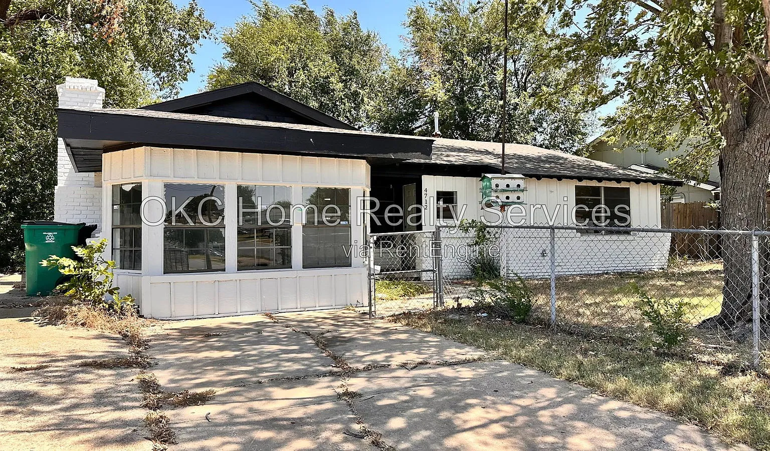 4 bed, 1.0 bath, 1626 sqft, $1,300 — Photo 1