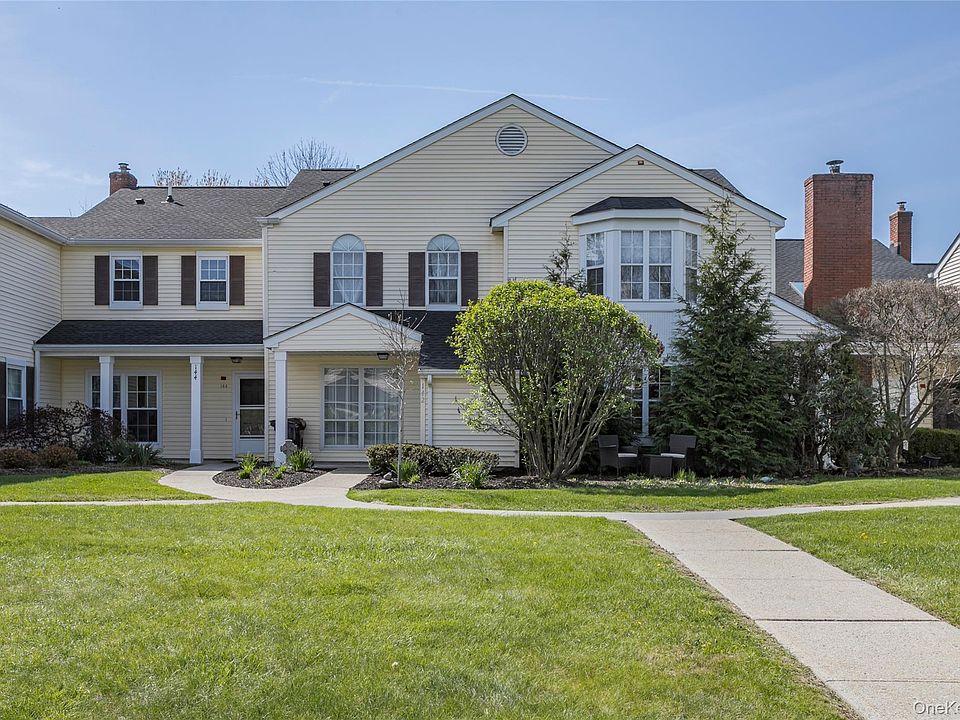 1st image of 142 Villagegreen Court