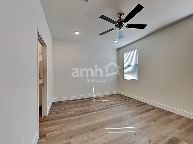521 Silverbell Falls Pl — Photo 9