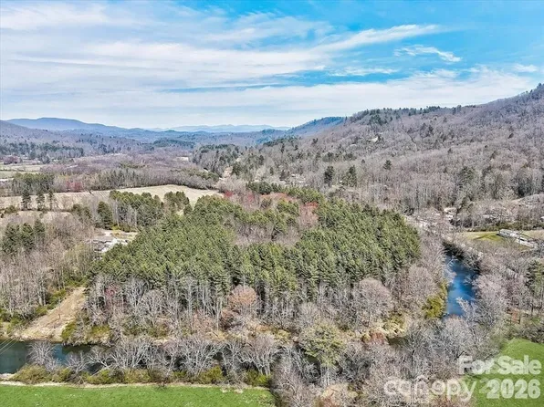 0 Valley Green Dr, Penrose, NC 28766