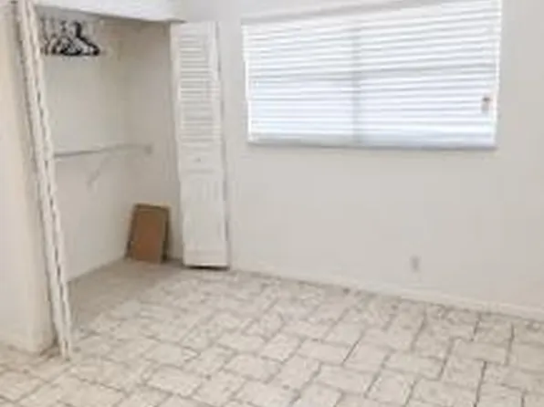3524 Via Poinciana Apt 104, Lake Worth, FL 33467