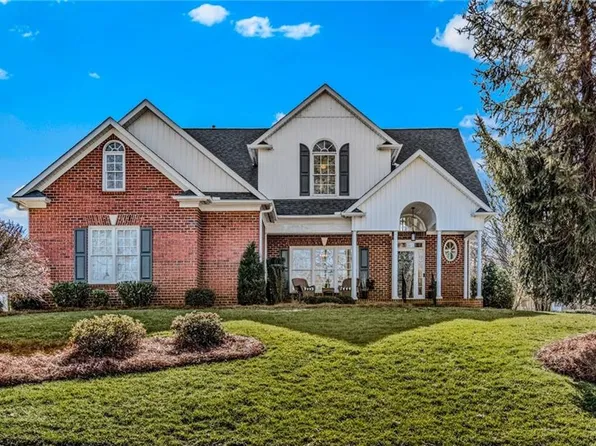 517 Oak Valley Blvd, Advance, NC 27006