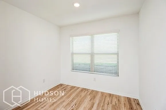 11114 N Lake Mist Ln — Photo 4