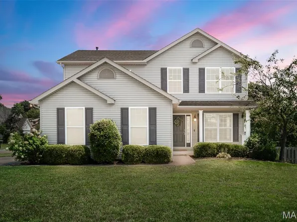 1358 Mason Grove Dr, Saint Charles, MO 63304