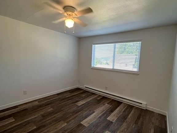 5th image of 210 Bethel St NE APT 28