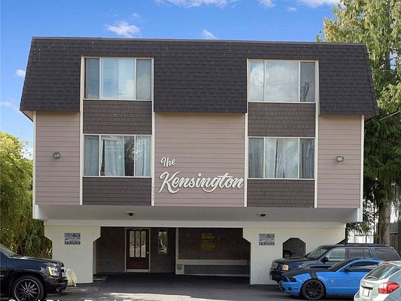 2nd image of 14333 32nd Ave NE APT 5