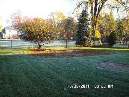 2nd image of 15783 Kingston Dr