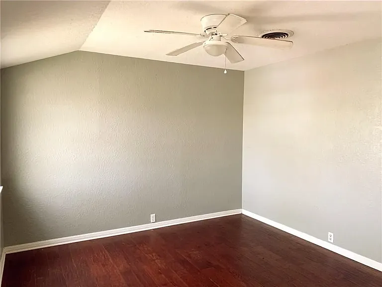 7137 Pharaoh Dr — Photo 15