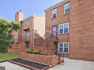 87 Davis Mill Ct, Lawrenceville, GA 30044