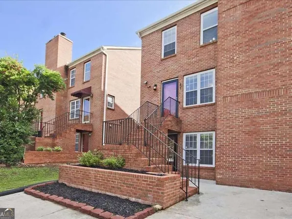 87 Davis Mill Ct, Lawrenceville, GA 30044