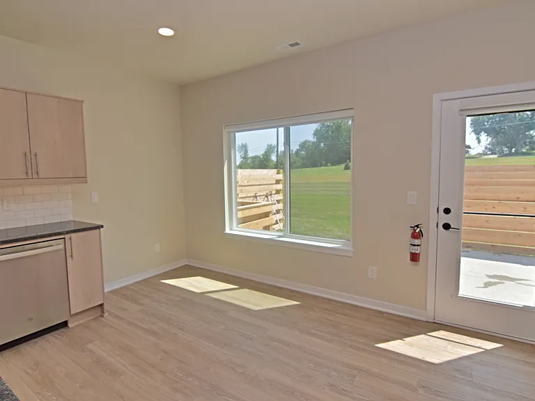 31 Crosby Park Dr — Photo 7