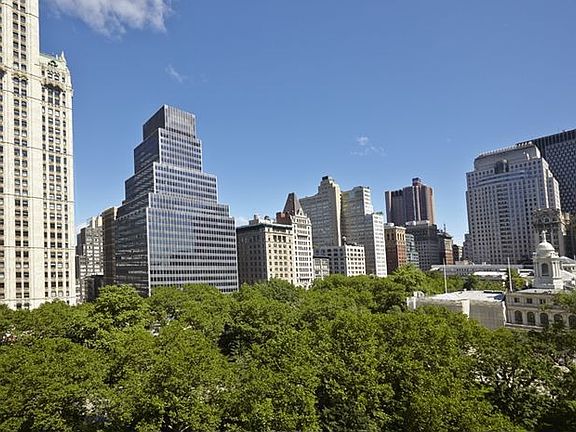 2nd image of 145 Nassau St APT 6B