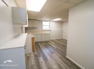 1320 Overlook Dr, Manhattan, KS 66503