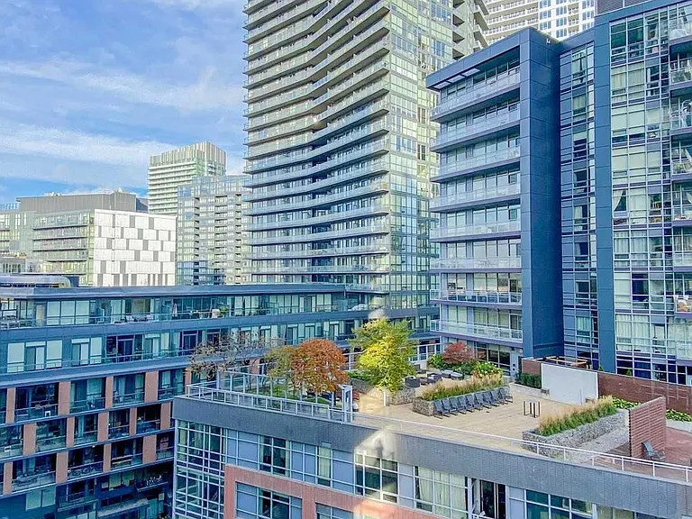 38 Iannuzzi St #810 — Photo 14