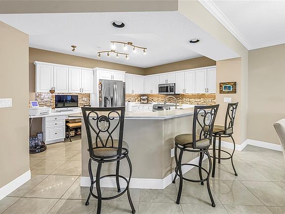 5th image of 16750 Gulf Blvd APT 313