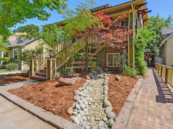 2848 Marshall Way