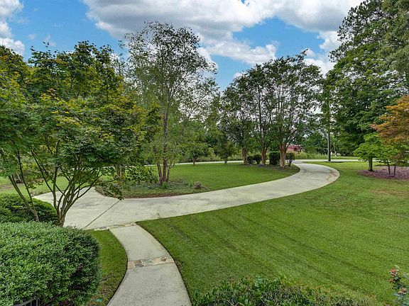 5th image of 511 Woodline Rd