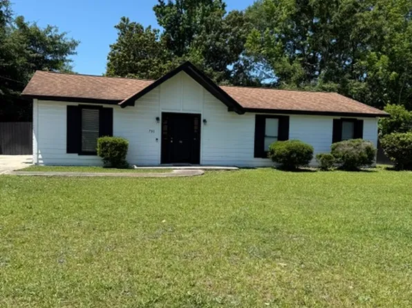 701 Cottonwood Ct, Grovetown, GA 30813