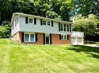 103 Ridgewood Cir, Covington, VA 24426