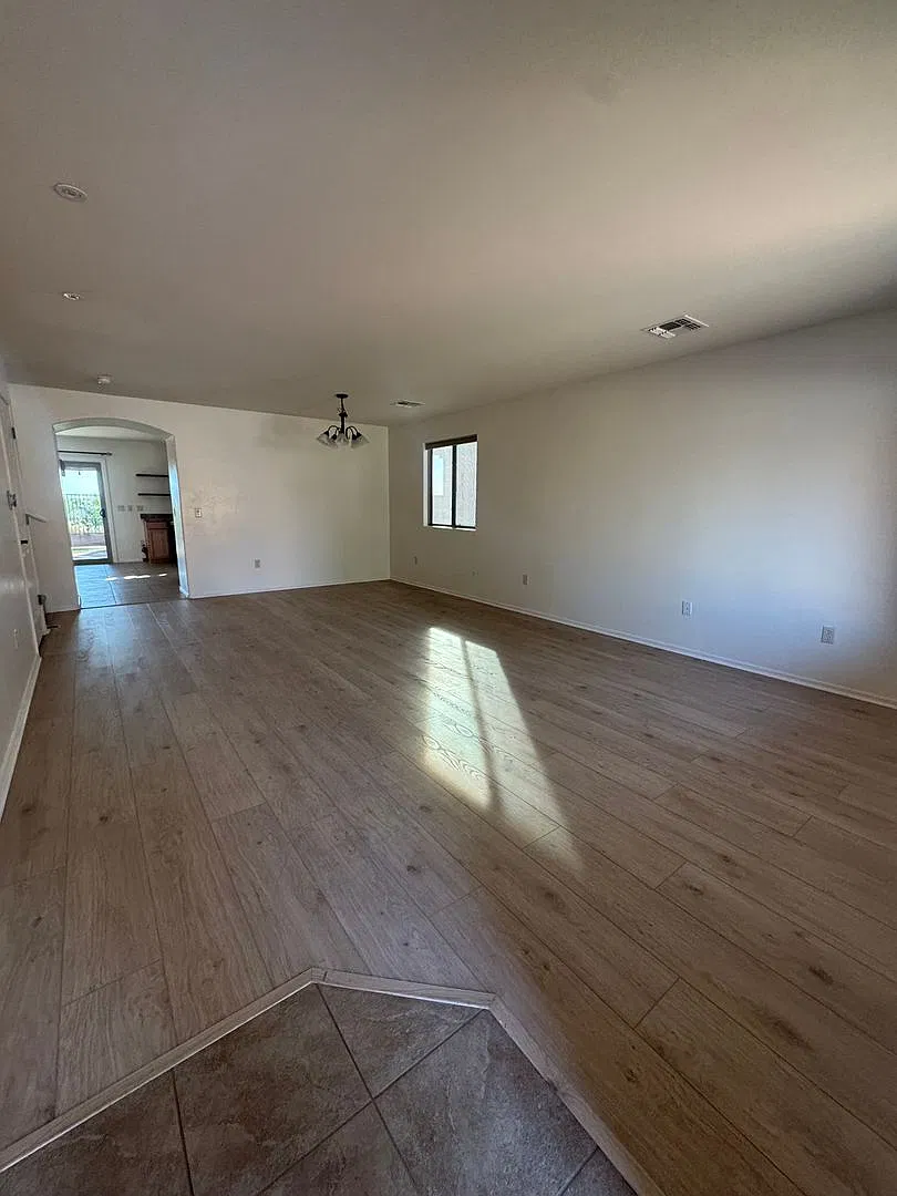 Vail- 4 bedroom/ 3 bathroom single family home for rent! — Photo 2