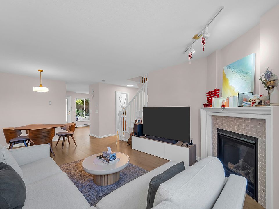 1st image of 7360 Gilbert Rd #5