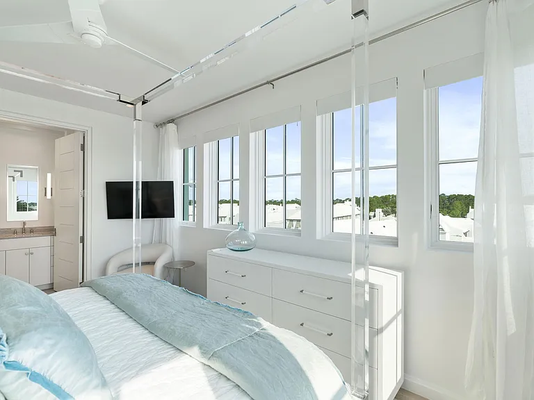 74 Governors Ct — Photo 7