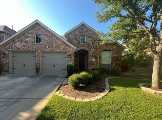 970 Noble Ave, Argyle, TX 76226