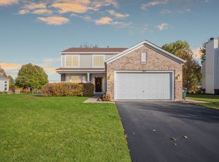 264 Paradise Pkwy, Oswego, IL
