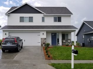 6117 51st St NW, Rochester, MN 55901