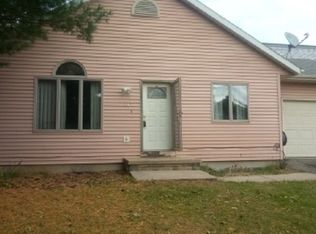 113 Stanford Way NE, Poplar Grove, IL 61065