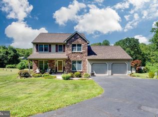 881 Zion Rd, Mohnton, PA 19540